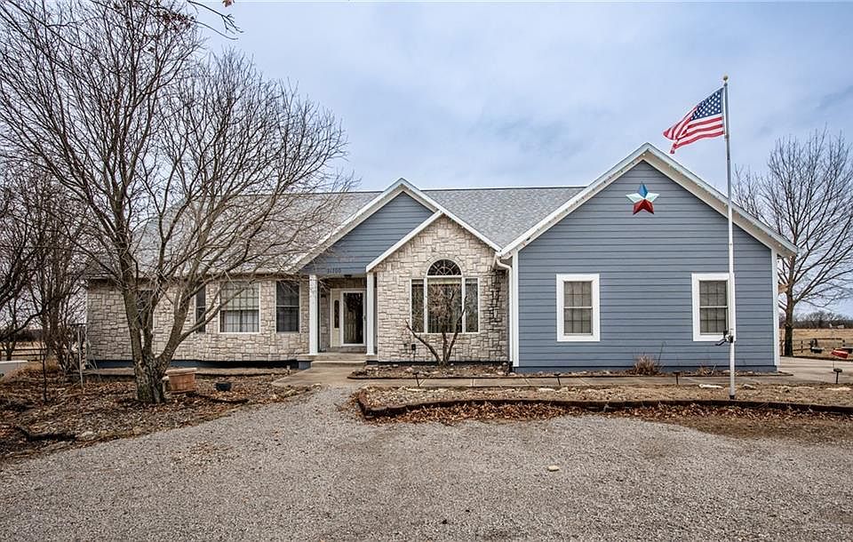 31700 Osawatomie Rd, Paola, KS 66071 Zillow