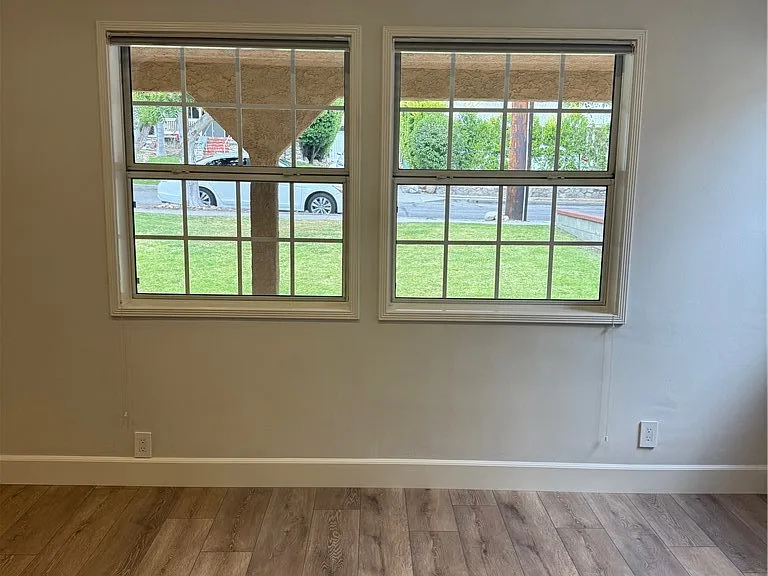 2828 Hermosa Ave — Photo 12