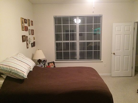 3rd image of 3861 Summer Grove Way N