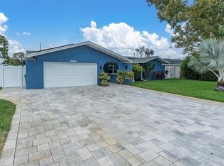 13179 Dorchester Dr, Seminole, FL 33776