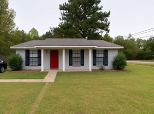 749 Saint Martins Dr, Pike Road, AL 36064