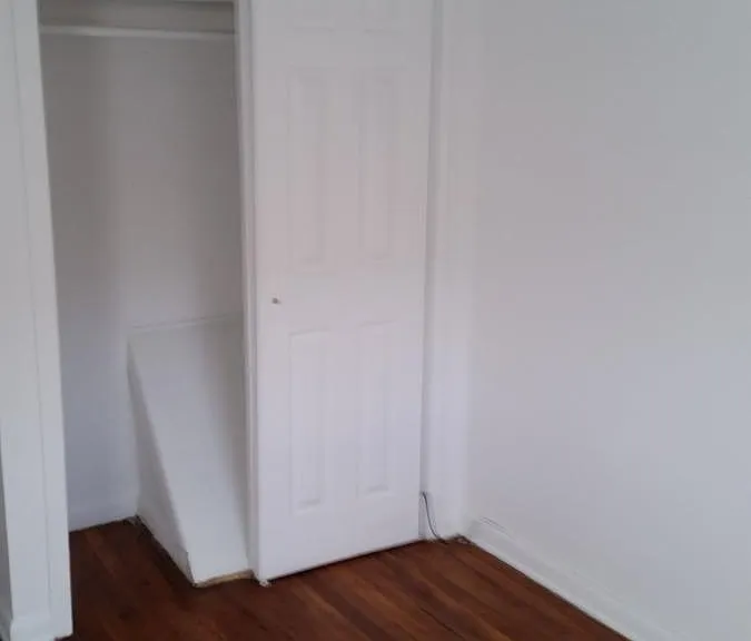3rd Bedroom Closet View