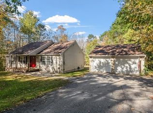 191 Popple Camp Rd, Petersham, MA 01366