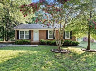 1329 Springdale Dr, Burlington, NC 27215