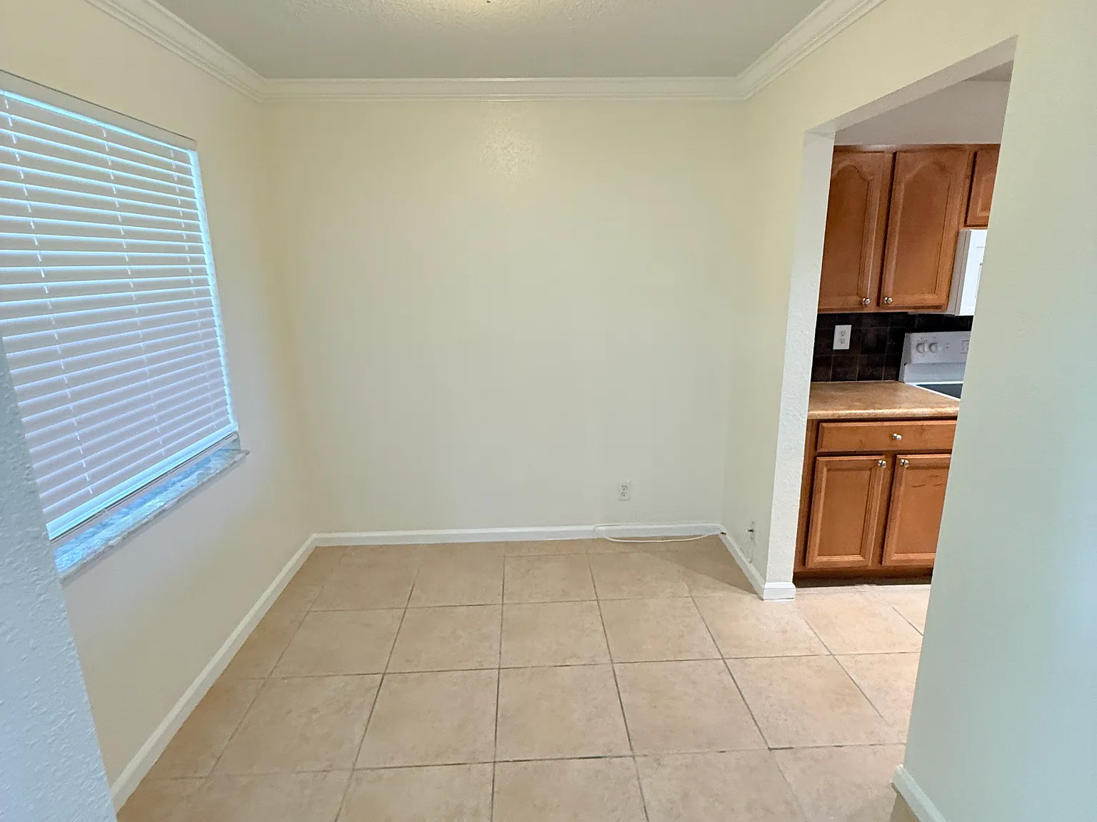 2 bed, 1064 sqft, $1,750 — Photo 2