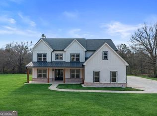 105 River Meadow Ln, Social Circle, GA 30025