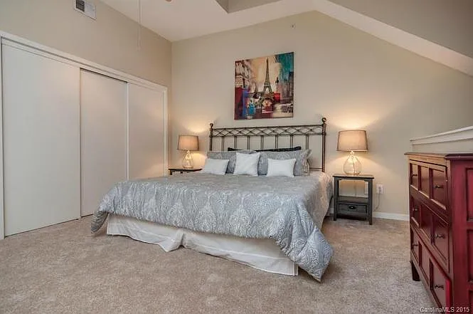 2125 Southend Dr #310 — Photo 14