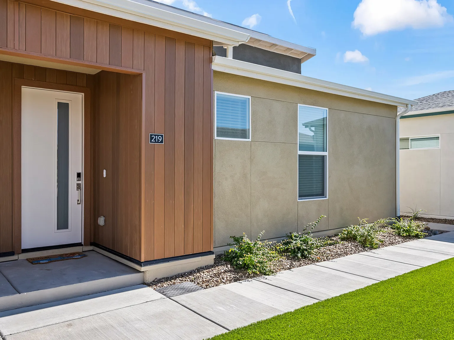 The Flats at Jasper — Photo 4