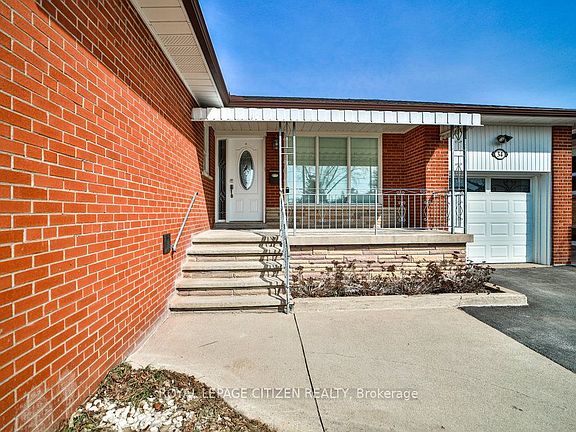 2nd image of 34 Belleglade Ct