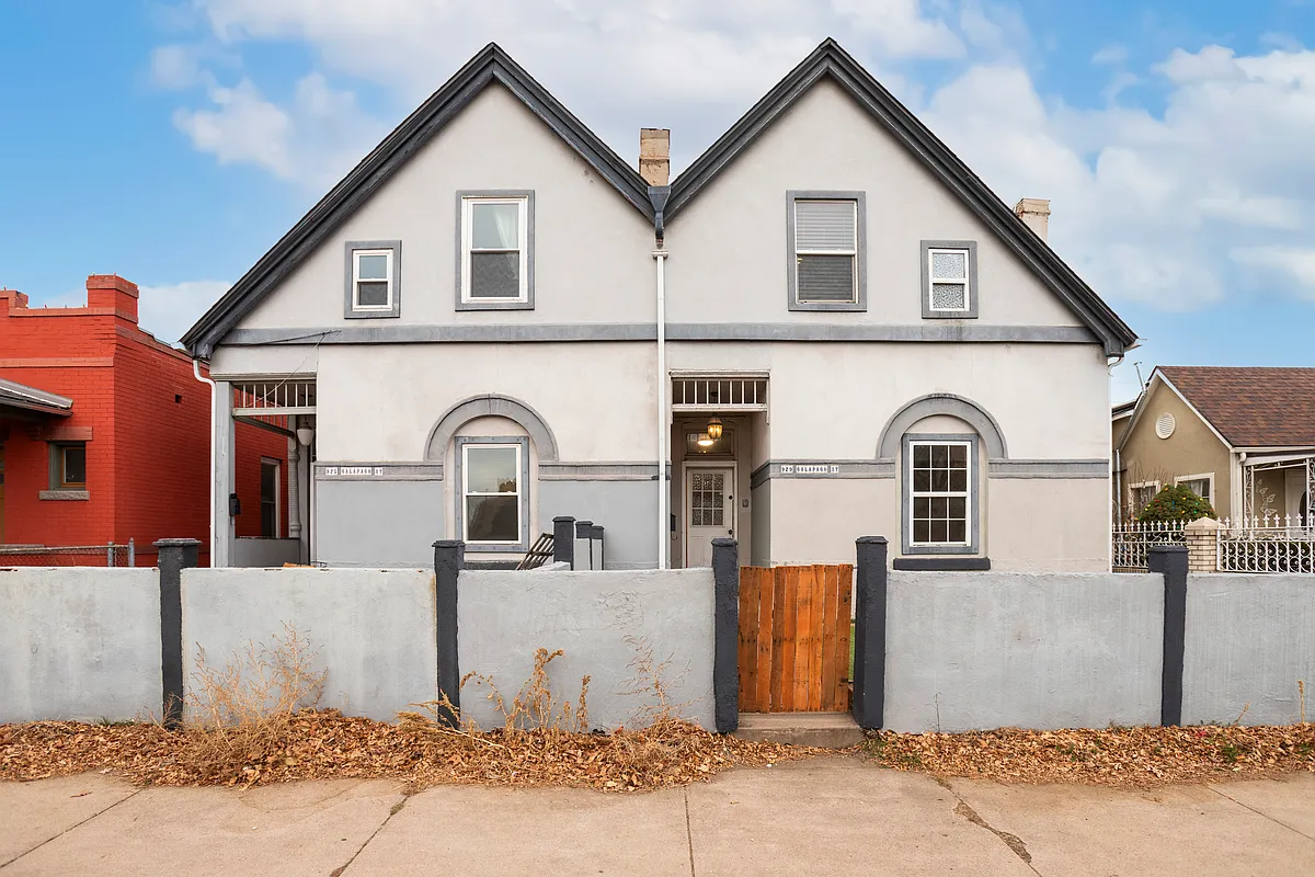 Building Photo - 929 Galapago St