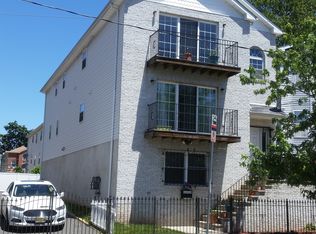 363 Hawthorne Ave, Newark, NJ 07112