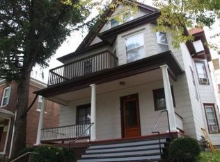 521 E College St APT 4, Iowa City, IA 52240