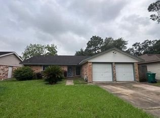 2308 Muscadine Ln, Pasadena, TX 77502