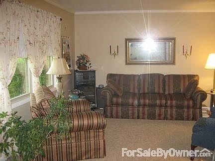 MASTER BEDROOM, MAIN LEVEL
						:
						25 X 13/10. Walk-in closet; bath has double sink, closet, shelving.