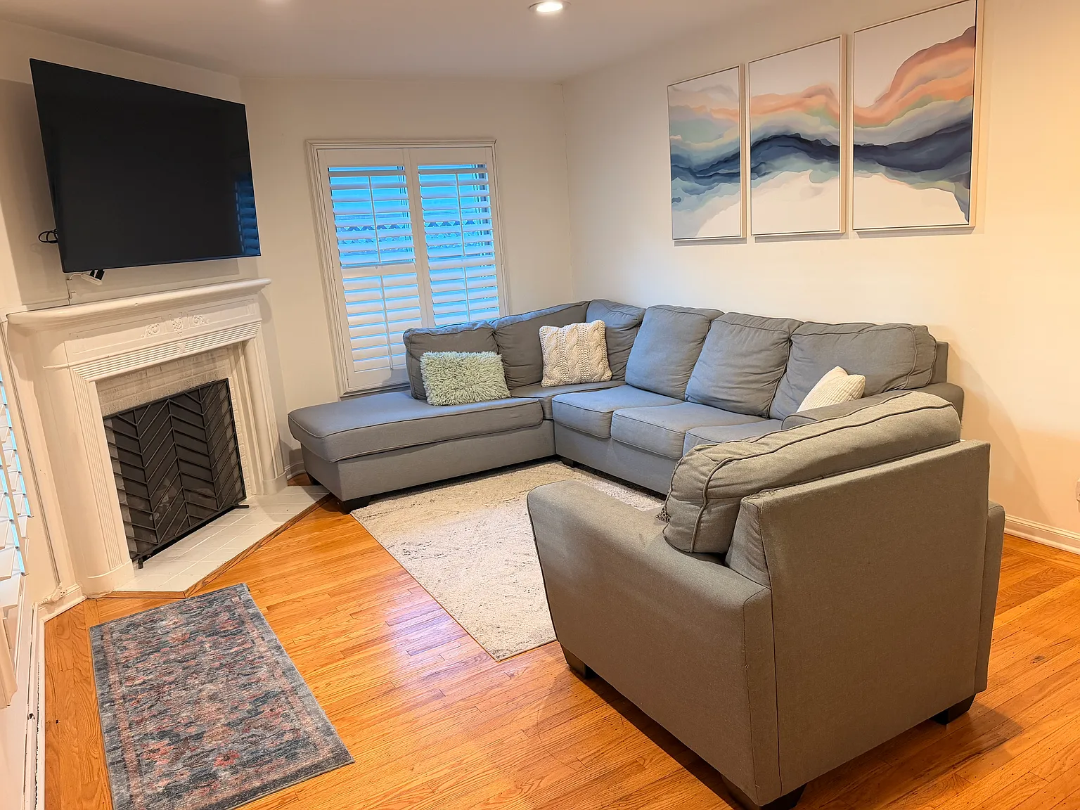 4 bed, 1418 sqft, $4,900 — Photo 4