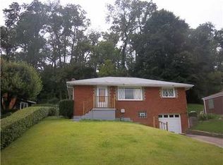 574 Brinwood Ave, Pittsburgh, PA 15227