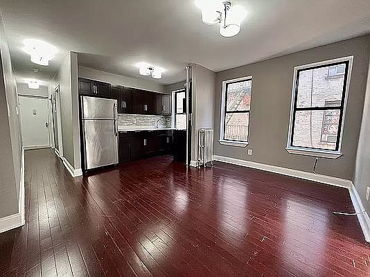 5th image of 304 W 151st St #17AA