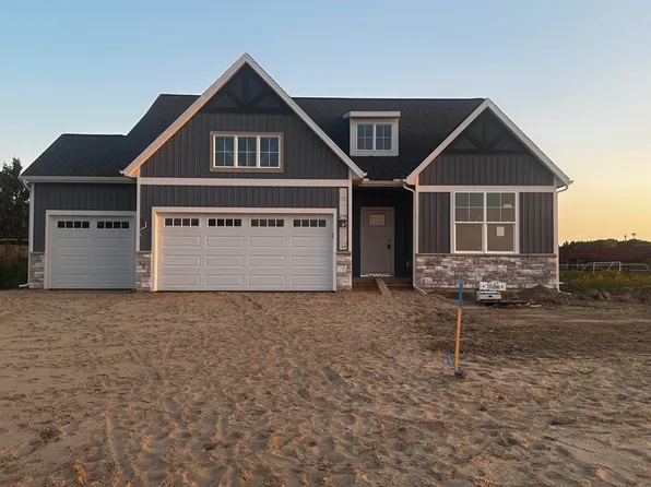 2496 Promise Dr SE, Grand Rapids, MI 49508