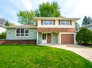 2303 183rd Pl, Lansing, IL 60438