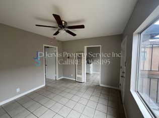 5425 Maywood Ave #C, Maywood, CA 90270