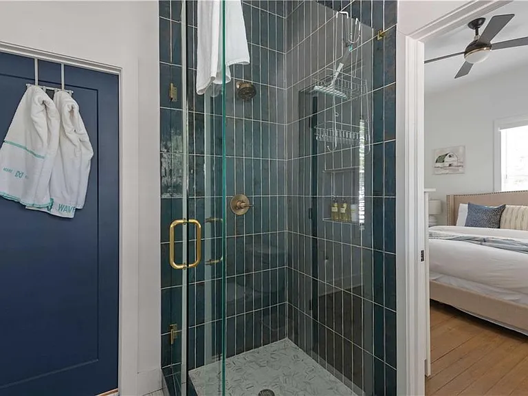 538 Winton Ter NE #B — Photo 19