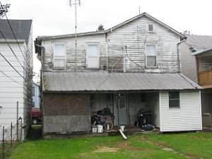 2nd image of 226 S 2nd St