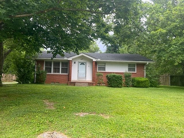 1st image of 1823 Greerson Dr