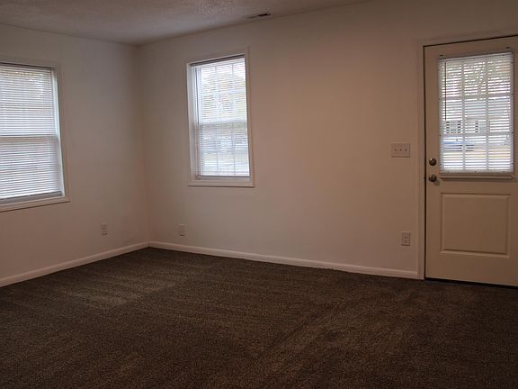 5th image of 207 Ervin Dr