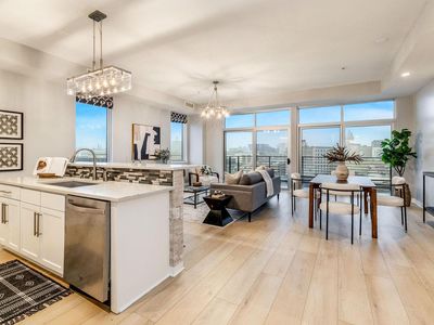 106 W Seeboth STREET #820, Milwaukee, WI, 53204