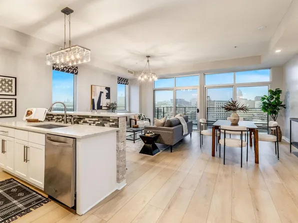 106 West Seeboth STREET #820, Milwaukee, WI 53204