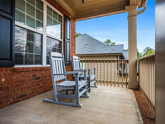 4th image of 1122 Flagstone Way
