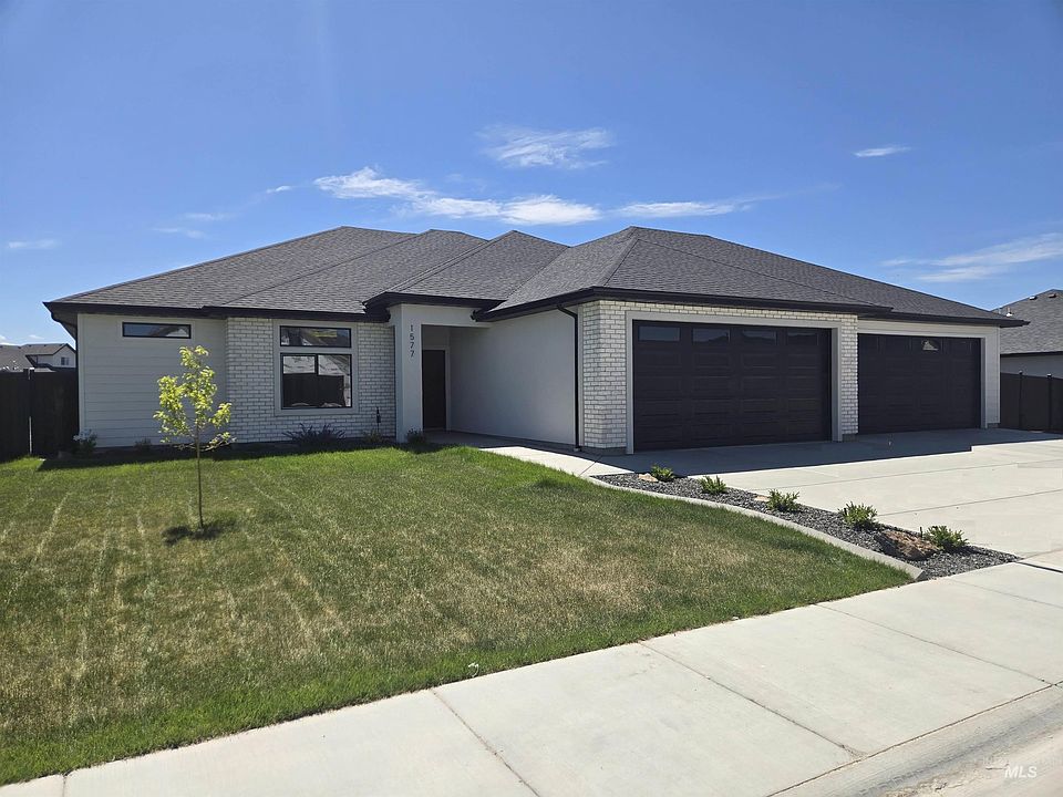 1st image of 1577 Tule Dr