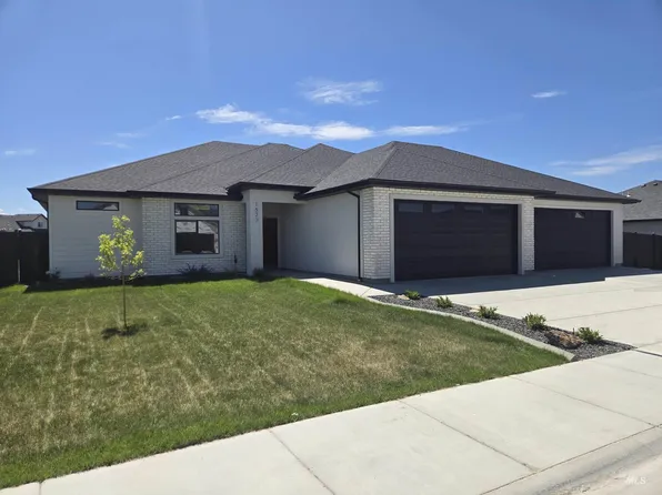 1577 Tule Dr, Twin Falls, ID 83301