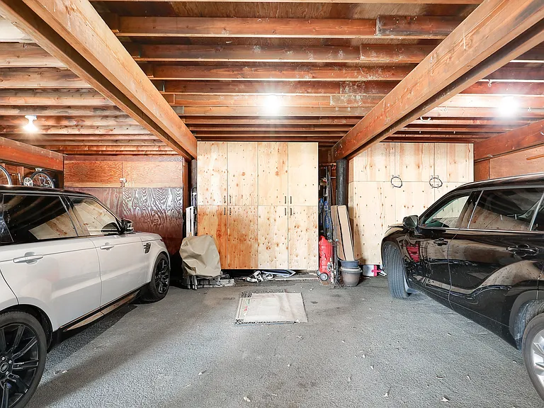 411 Lake St — Photo 40