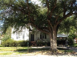 321 S Church St, Manning, SC 29102