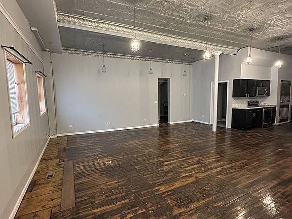 4th image of 4559 S Hermitage Ave #1F