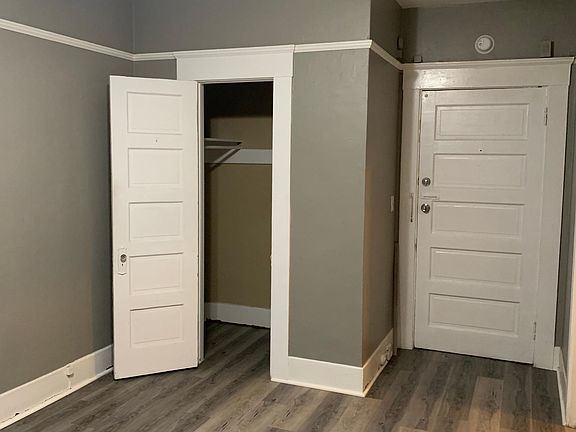 4th image of 3821 5th Ave APT 3