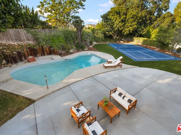 5601 Whitecliff Dr, Rancho Palos Verdes, CA 90275