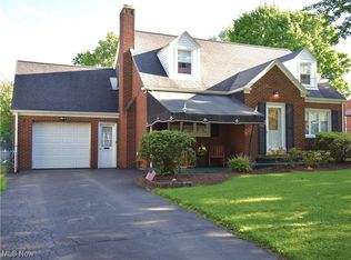 341 Prescott St, Hubbard, OH 44425