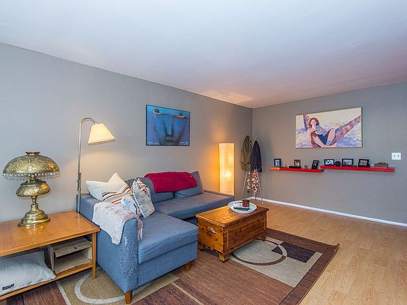 4th image of 448 Neptune Ave APT 20T