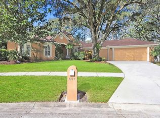 1414 Hounds Hollow Ct, Lutz, FL 33549