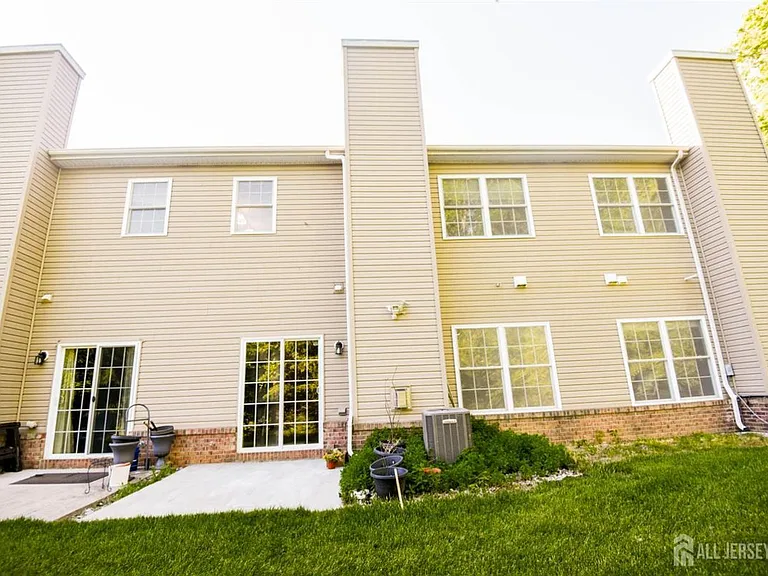 122 Morgan Way — Photo 29
