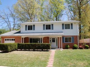 7003 Elkton Dr, Springfield, VA 22152