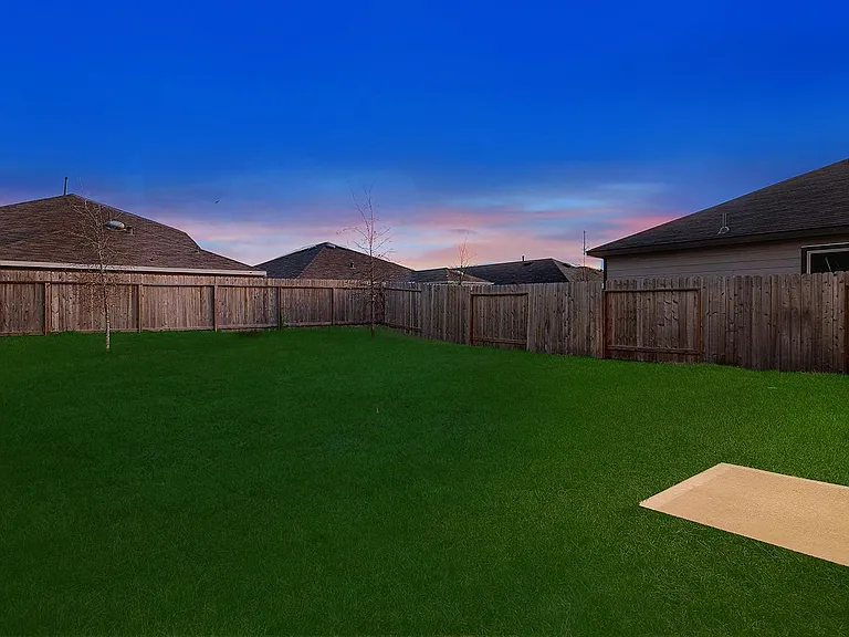 1822 Brushy Cedar Dr — Photo 20