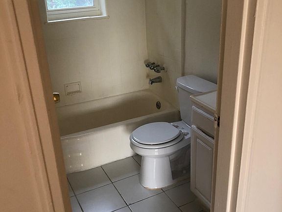 4th image of 336 Belleville Ave APT 9