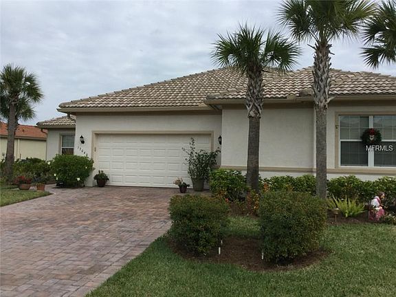 3rd image of 13040 Creekside Ln