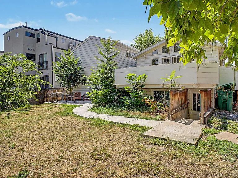 3151 W 25th Ave — Photo 26