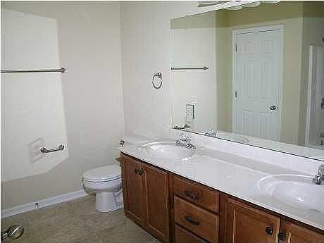 Double vanity in master bath