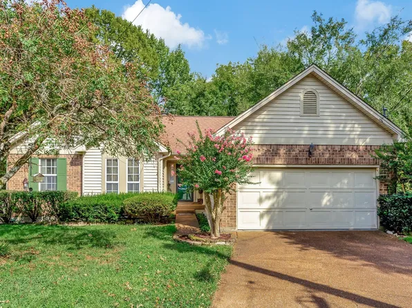 1228 Huntingboro Ct, Antioch, TN 37013