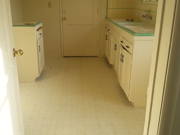 3rd image of 5526 Palos Verdes Blvd